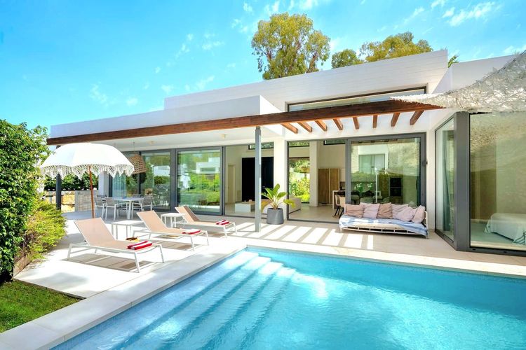 House | Resale in Benahavís - Development photo 1