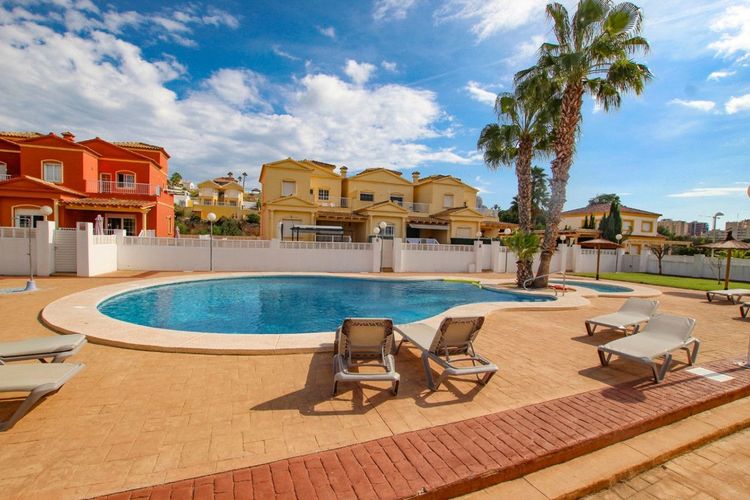 House | Resale in Calpe in Calpe, Costa Blanca - Photo 5