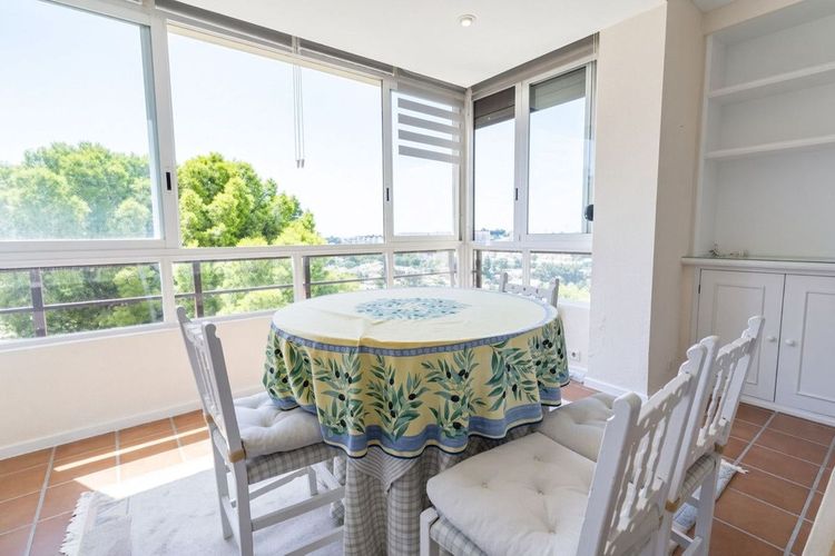 Apartment | Resale in Aloha in Aloha, Costa del Sol - Photo 2