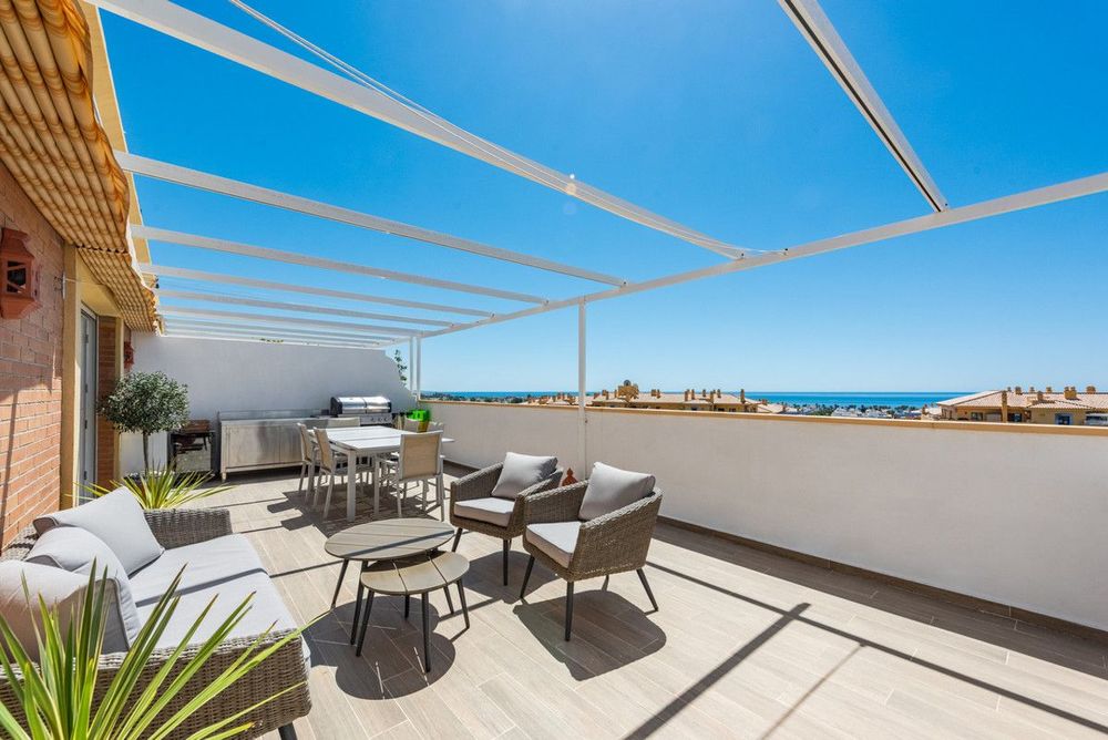 Penthouse | Resale in San Pedro de Alcántara in San Pedro de Alcántara Others, Costa del Sol - Main property photo