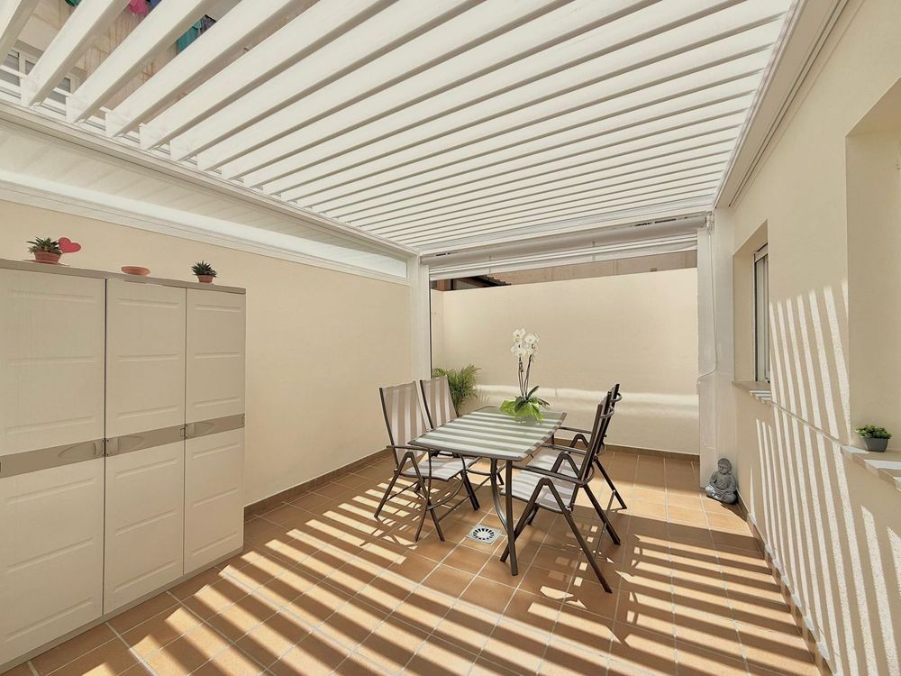 Apartment | Resale in Las Lagunas in Las Lagunas, Costa del Sol - Main property photo