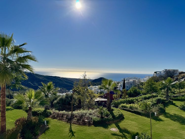 Apartment | Resale in Ojén - Development photo 1