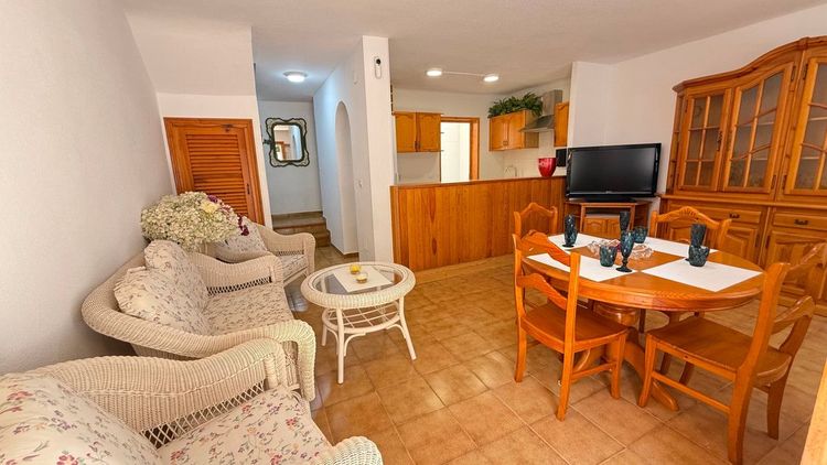 Apartment | Resale in Playa Flamenca in Playa Flamenca, Costa Blanca - Photo 2