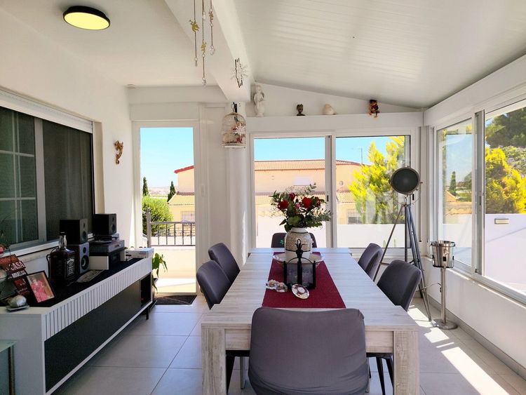House | Resale in Torremendo in Torremendo, Costa Blanca - Photo 4