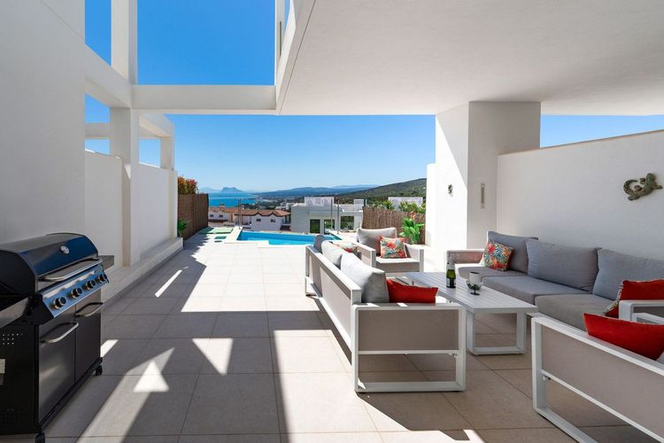 House | Resale in Manilva in Manilva Others, Costa del Sol - Photo 3