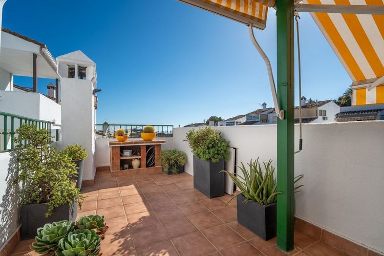 Apartment | Resale in Benalmadena in Benalmadena Others, Costa del Sol - Photo 5