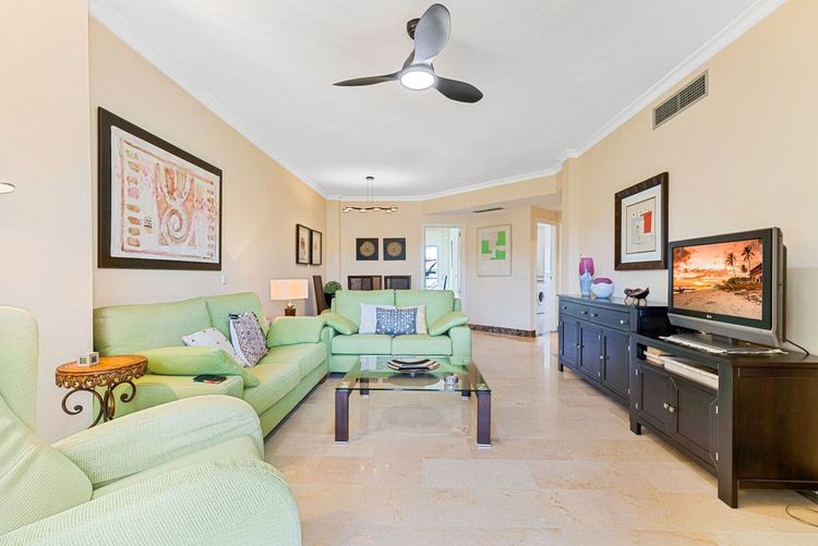 Penthouse | Resale in Bel Air in Bel Air, Costa del Sol - Photo 5