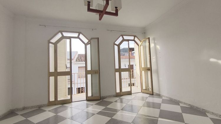 House | Resale in Alhaurín el Grande in Alhaurín el Grande, Costa del Sol - Photo 4