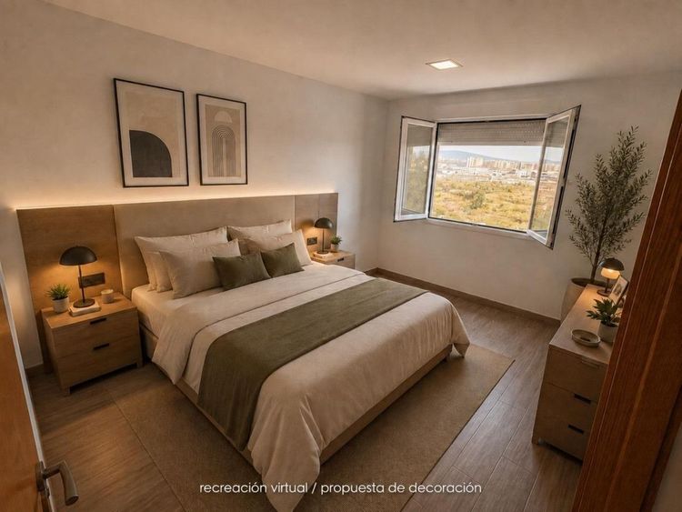 Apartment | Resale in Málaga in Málaga, Málaga City Others, Costa del Sol - Photo 5