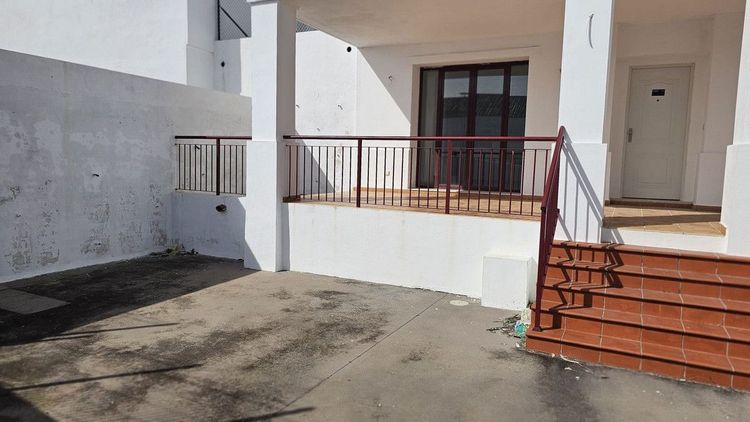 House | Resale in Doña Julia in Doña Julia, Costa del Sol - Photo 4