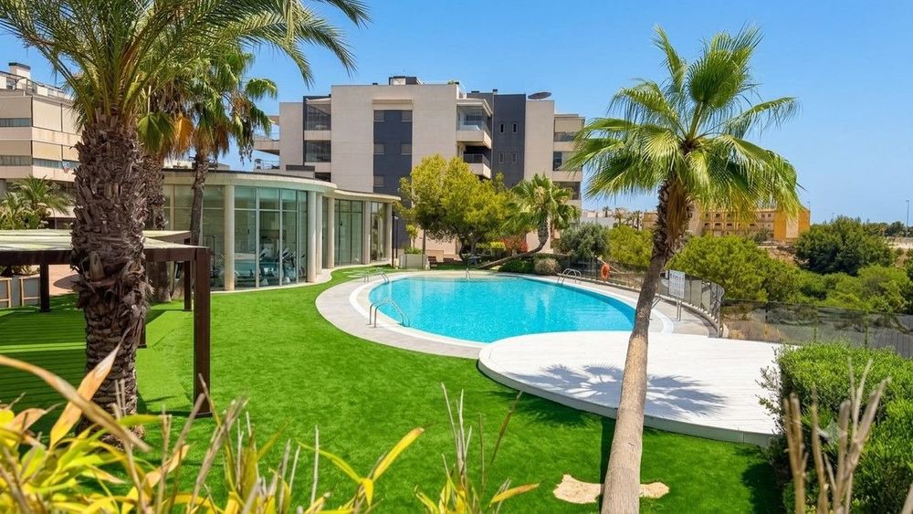 Apartment | Resale in La Zenia in La Zenia, Costa Blanca - Main property photo