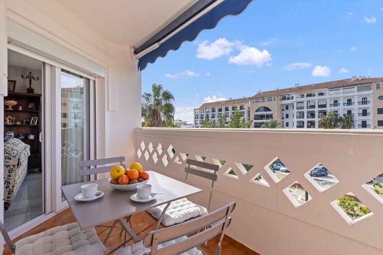Penthouse | Resale in San Pedro de Alcántara in San Pedro de Alcántara Others, Costa del Sol - Photo 3