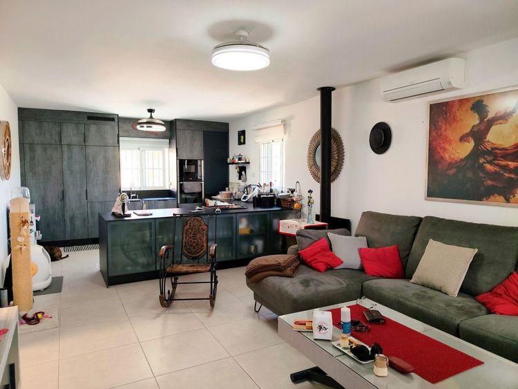 House | Resale in Torremendo in Torremendo, Costa Blanca - Photo 5