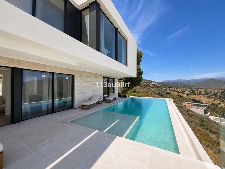 House | Resale in La Cala Golf in La Cala Golf, Costa del Sol - Photo 4