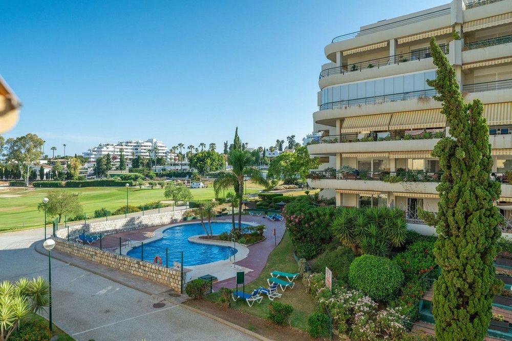 Apartment | Resale in Marbella in Marbella Others, Costa del Sol - Main property photo