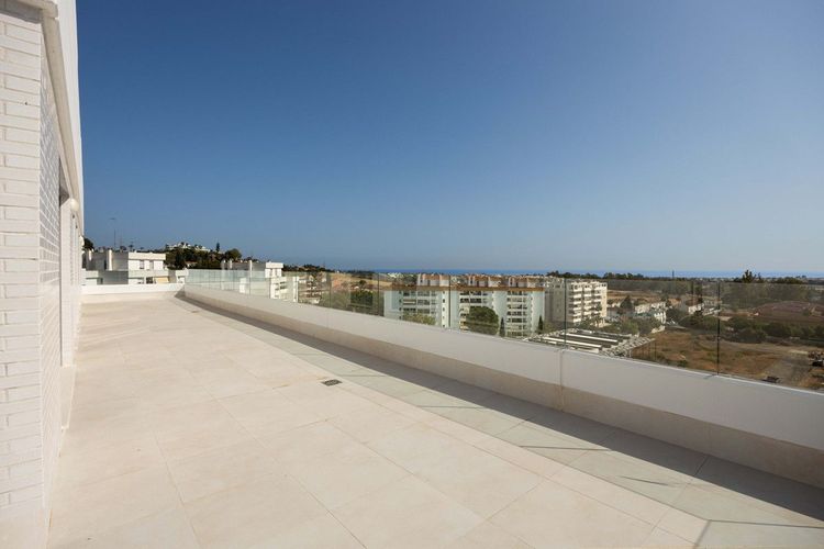 Penthouse | Resale in La Campana in La Campana, Rodeo Alto-Guadaiza-La Campana, Costa del Sol - Photo 4