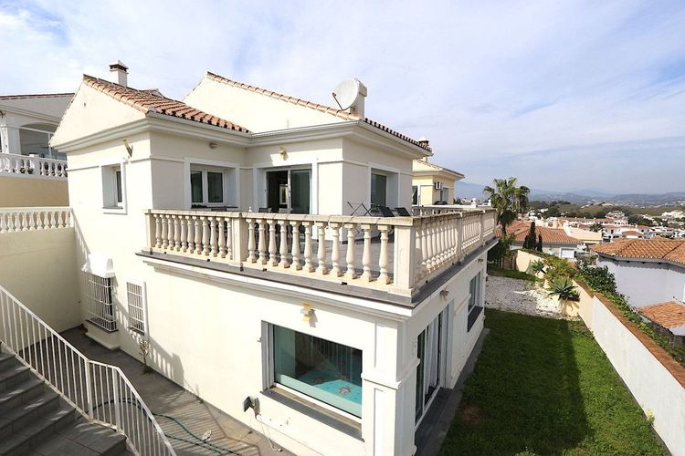 House | Resale in Cerros del Aguila - Development photo 1