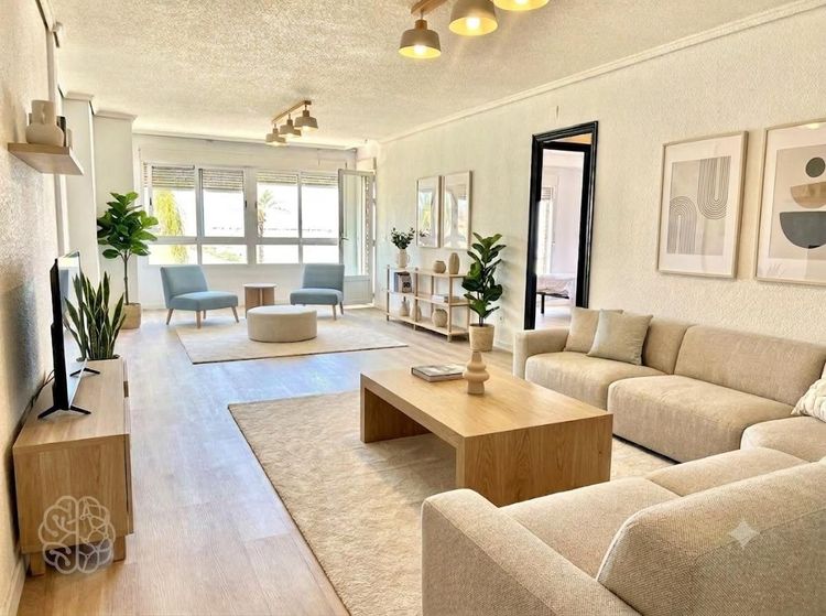 Apartment | Resale in Torrevieja in Torrevieja, Costa Blanca - Photo 3