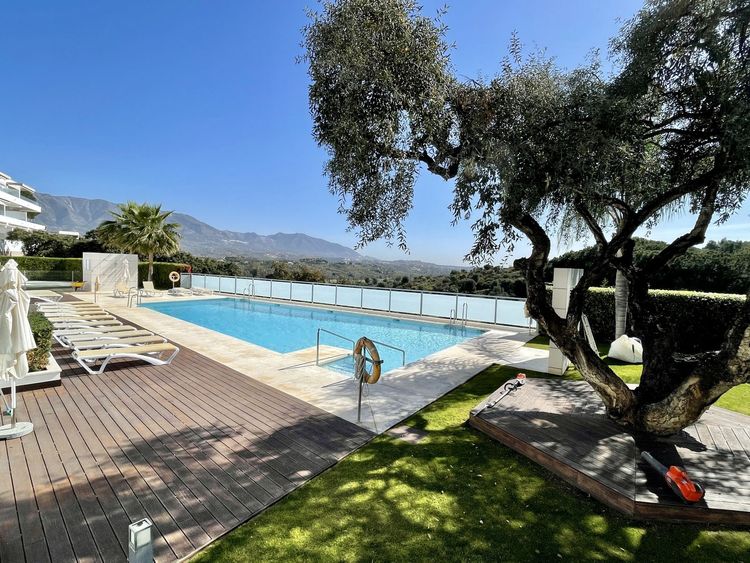 Apartment | Resale in La Cala Golf in La Cala Golf, Costa del Sol - Photo 2