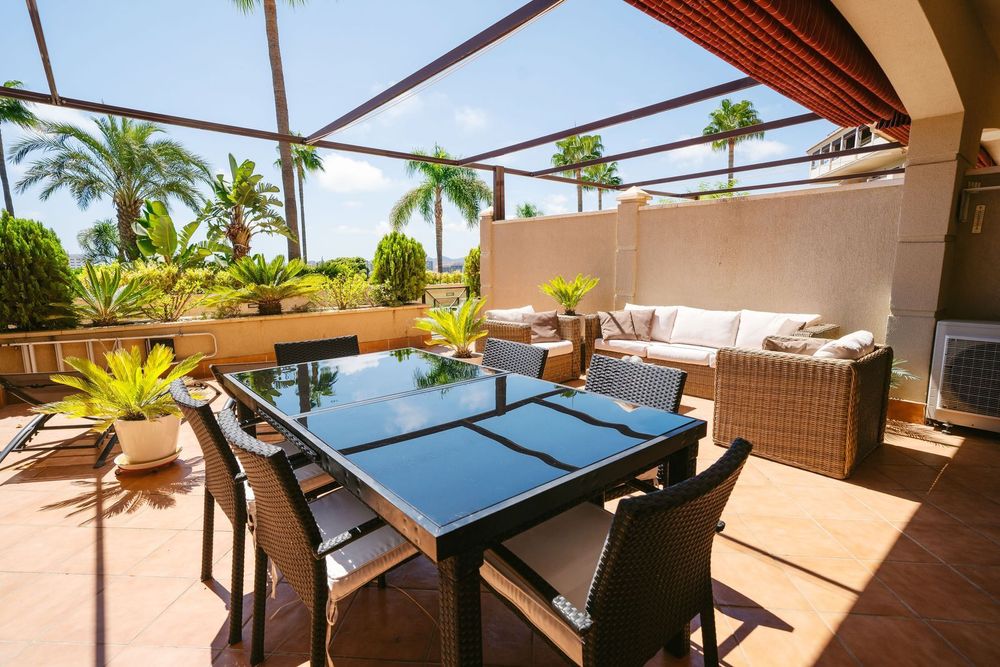 Apartment | Resale in Fuengirola in Fuengirola Others, Costa del Sol - Main property photo