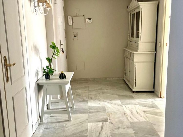 Penthouse | Resale in Nueva Andalucía in Nueva Andalucía, Costa del Sol - Photo 2