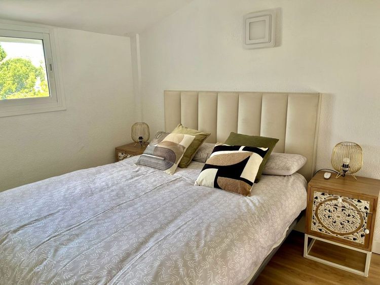 Apartment | Resale in Calahonda in Calahonda, Costa del Sol - Photo 4