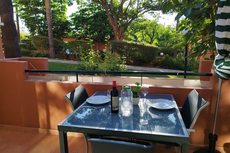 listing card gallery