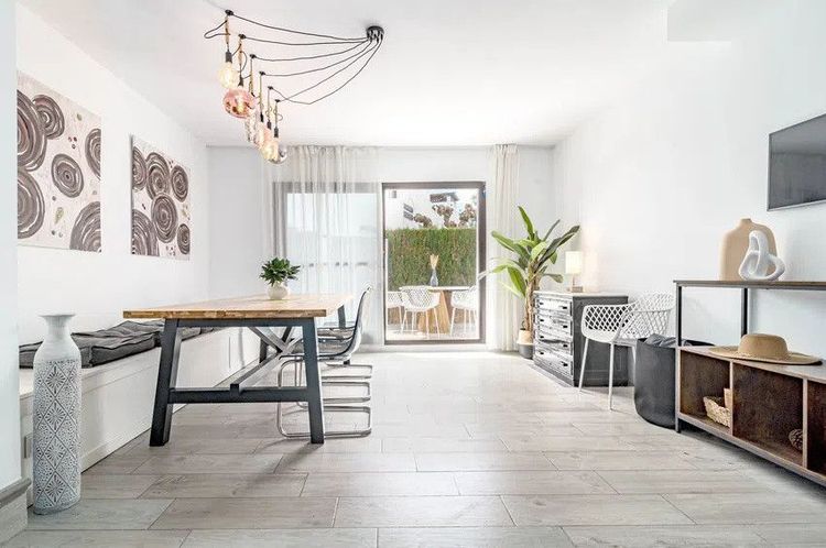 House | Resale in San Pedro de Alcántara in San Pedro de Alcántara Others, Costa del Sol - Photo 5