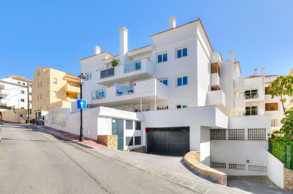 Penthouse | Resale in Torreblanca in Torreblanca, Costa del Sol - Main property photo