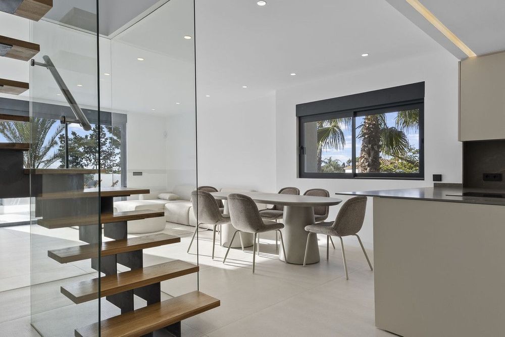 Penthouse | Resale in El Paraiso in El Paraiso, Costa del Sol - Main property photo