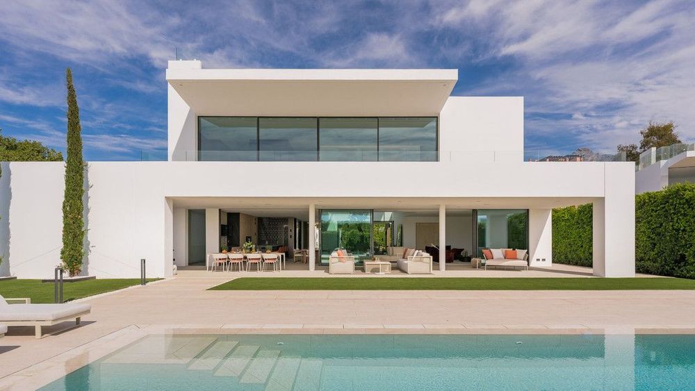 House | Resale in The Golden Mile in The Golden Mile, Costa del Sol - Main property photo