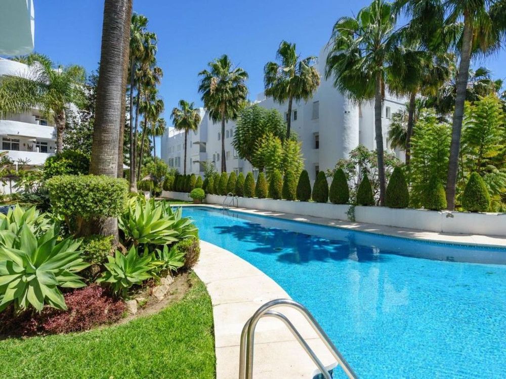 Apartment | Resale in The Golden Mile in The Golden Mile, Costa del Sol - Main property photo
