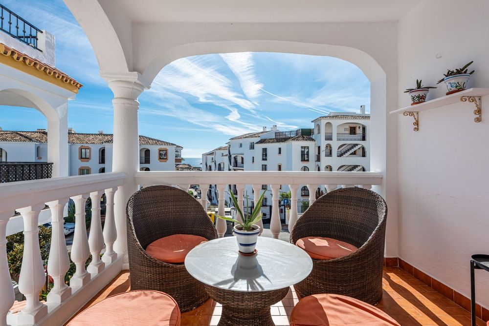 Apartment | Resale in Riviera del Sol in Riviera del Sol, Costa del Sol - Main property photo
