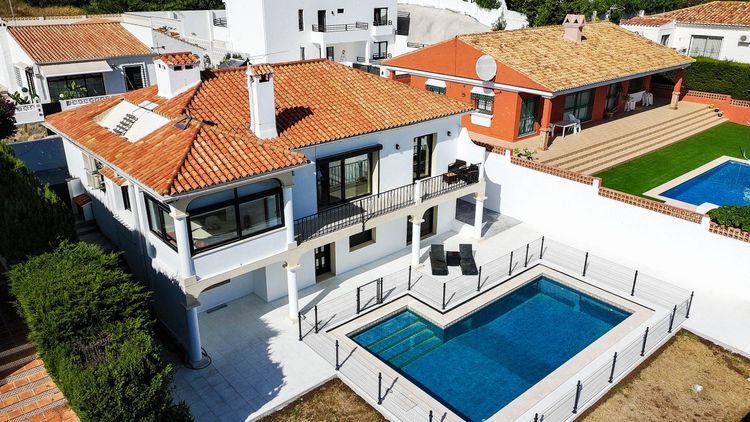 House | Resale in Manilva - Development photo 1