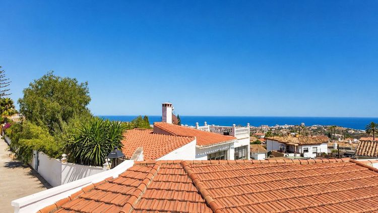 House | Resale in Benalmadena in Benalmadena Others, Costa del Sol - Photo 4