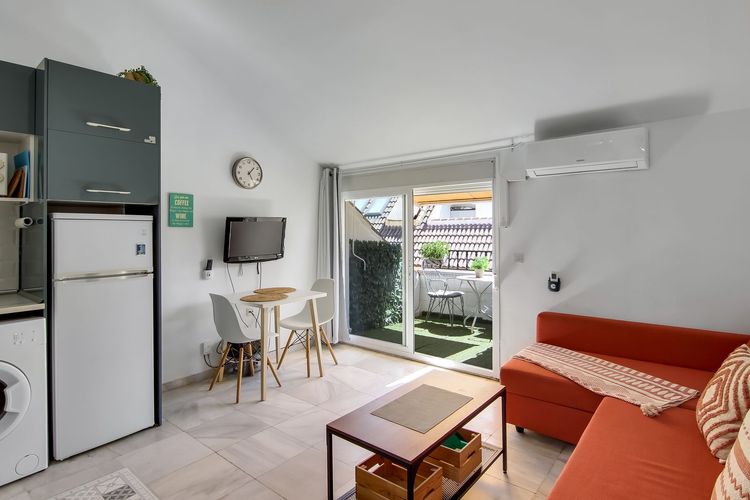 Apartment | Resale in Fuengirola in Fuengirola, Costa del Sol - Photo 5