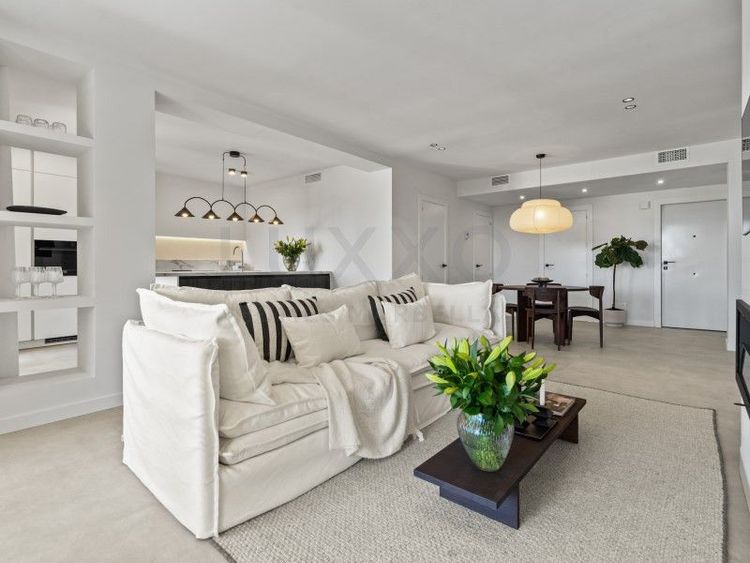 Apartment | Resale in Benahavís in Benahavís Others, Costa del Sol - Photo 5