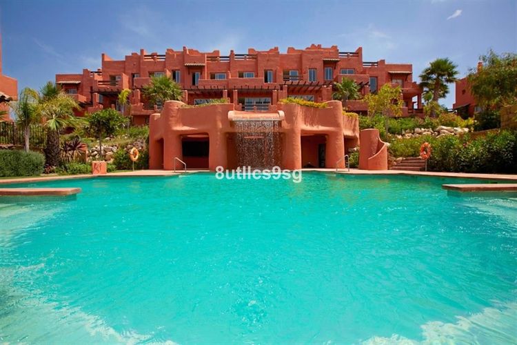 listing card gallery