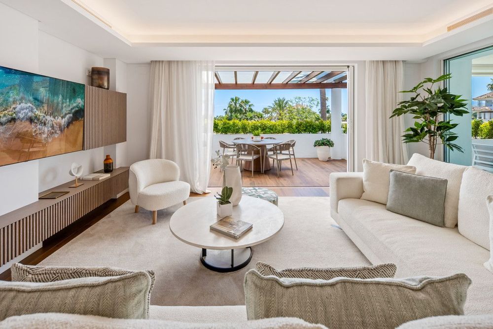 Apartment | Resale in The Golden Mile in The Golden Mile, Costa del Sol - Main property photo