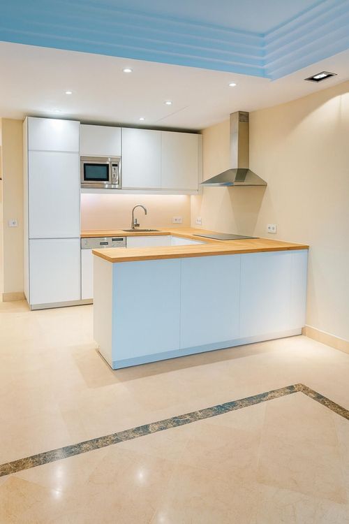 Apartment | Resale in Nueva Andalucía - Development photo 1