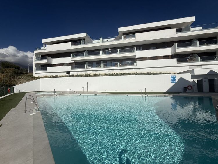 Apartment | Resale in Estepona - Development photo 1