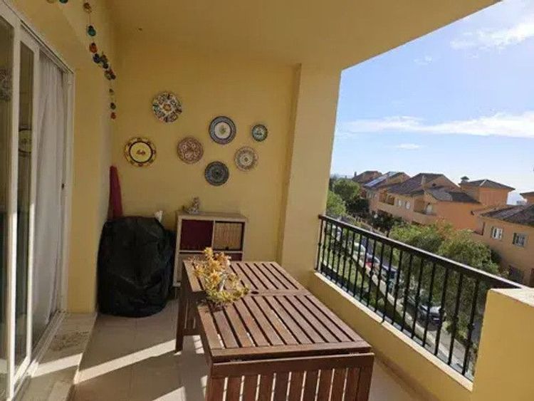 Apartment | Resale in Mijas Costa in Mijas Costa, Costa del Sol - Main property photo