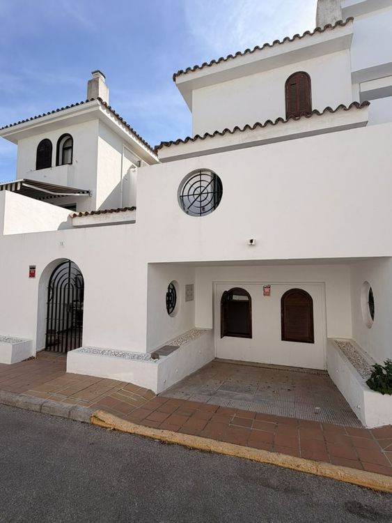Townhouse in Cancelada in Cancelada, Estepona East, Costa del Sol - Photo 3