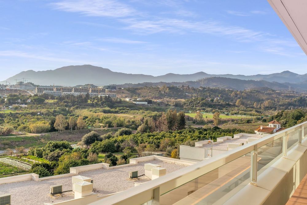 Apartment | Resale in Cancelada in Cancelada, Costa del Sol - Main property photo