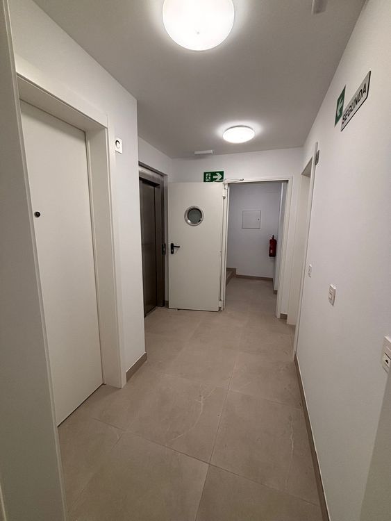 Apartment | Resale in Estepona in Estepona, Costa del Sol - Photo 5