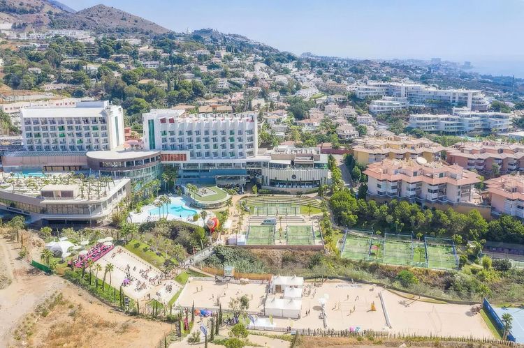 Apartment | Resale in Fuengirola in Fuengirola Others, Costa del Sol - Photo 3