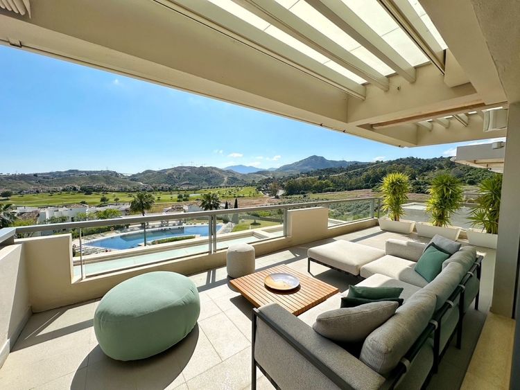 Penthouse | Resale in Los Arqueros in Los Arqueros, Costa del Sol - Photo 4