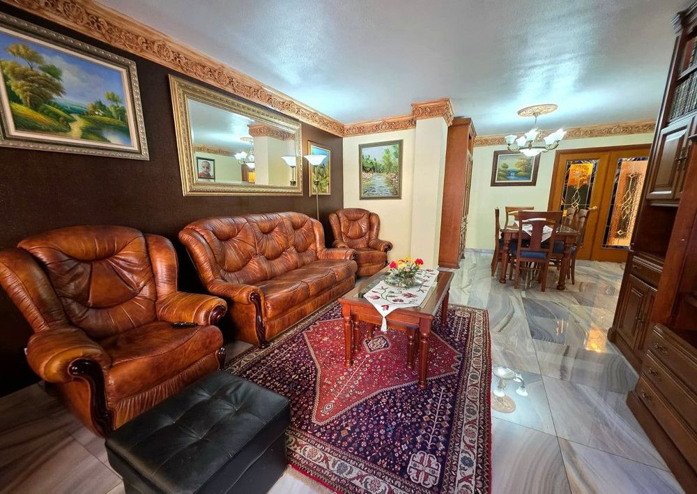 Apartment | Resale in Alicante in Alicante, Costa Blanca - Main property photo