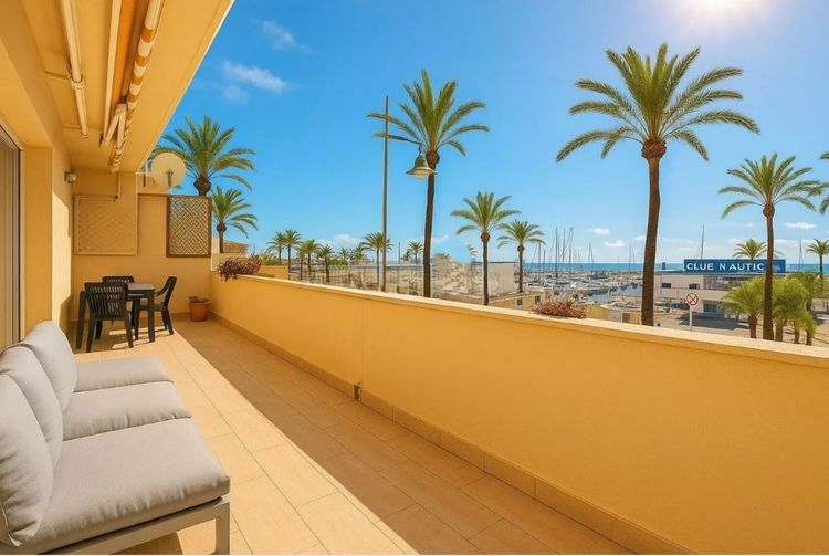 Apartment | Resale in Estepona in Estepona, Costa del Sol - Photo 5