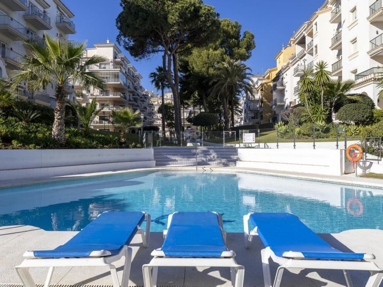 Penthouse | Resale in Puerto Banús in Puerto Banús, Costa del Sol - Photo 4